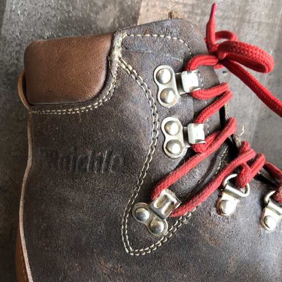 Vintage Raichle hiking boots - Picture 11 of 14